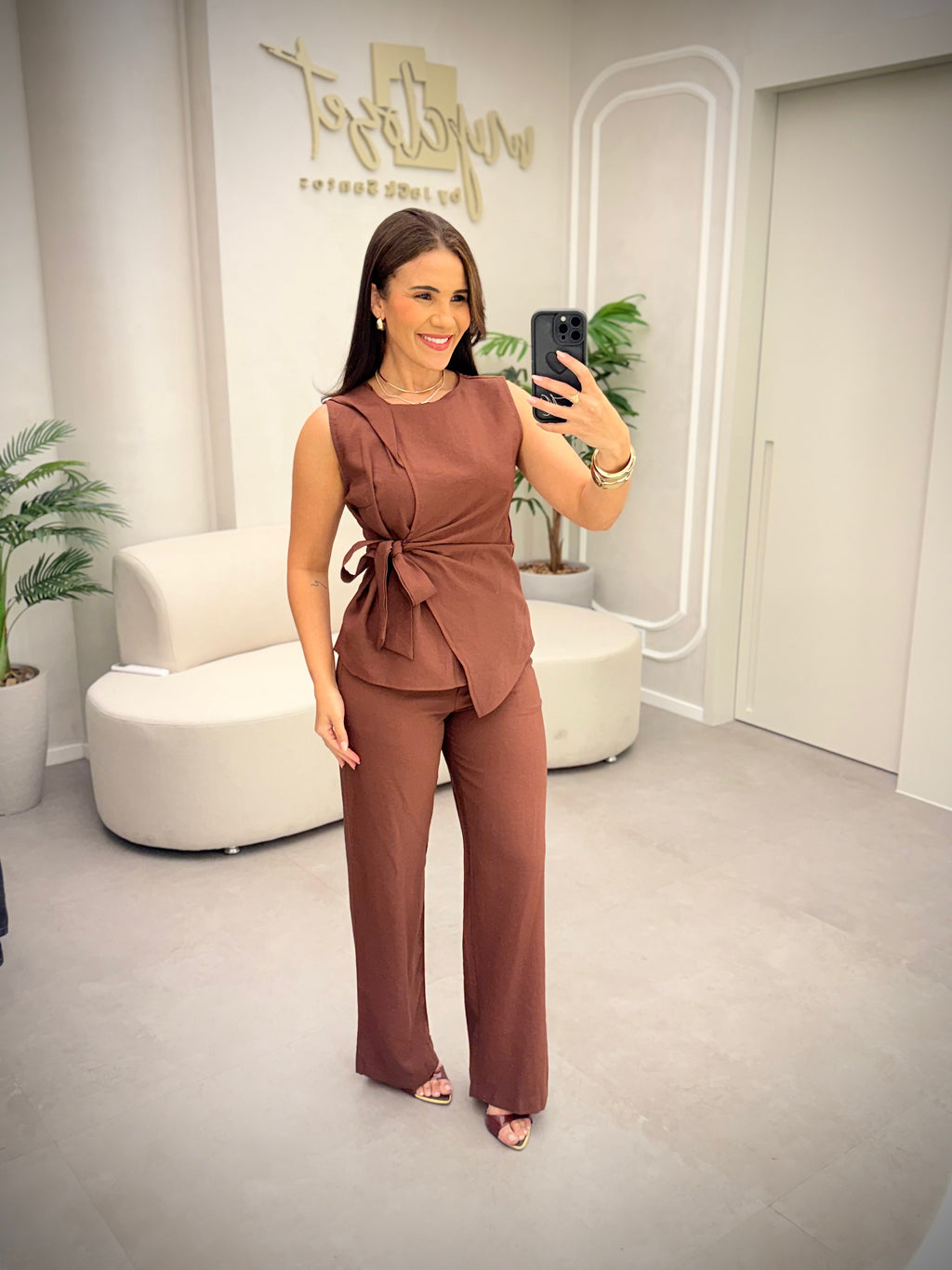 Conjunto Vivi