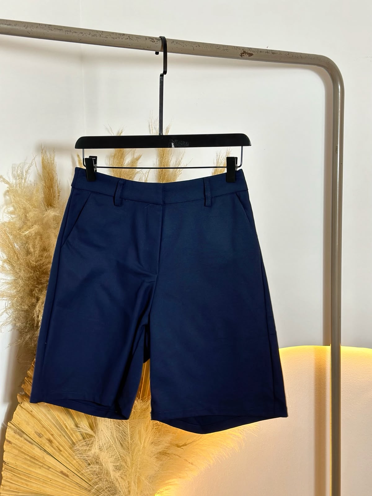 Bermuda Manu - My Closet Jack